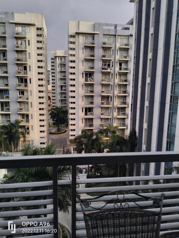 Pasay Condotel Near Resorts World & Airport Eksteriør billede